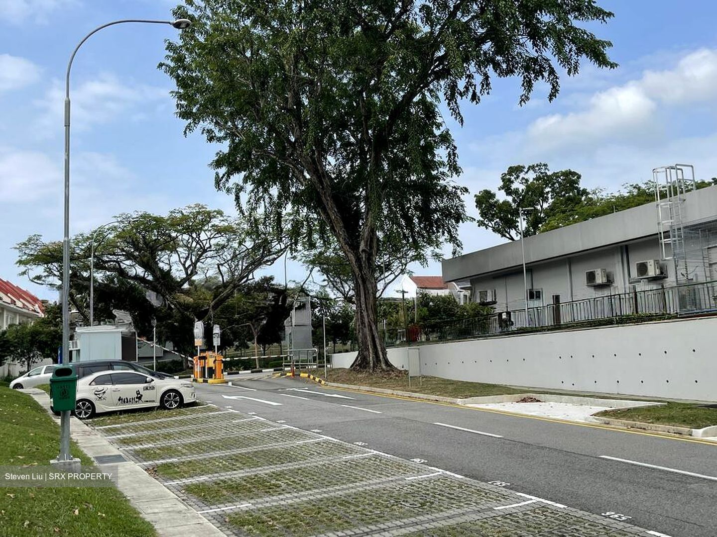 Yio Chu Kang Green (D20), Shop House #520974991